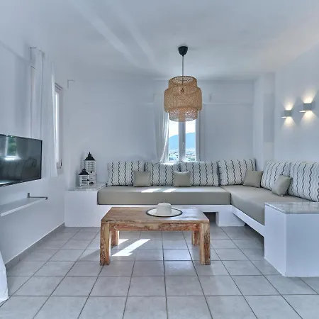 Ilios Home, Walking Distance From Logaras Sandy Beach, Paros * Piso Livadi