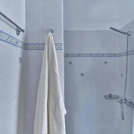 Ilios Home, Walking Distance From Logaras Sandy Beach, Paros Apartment